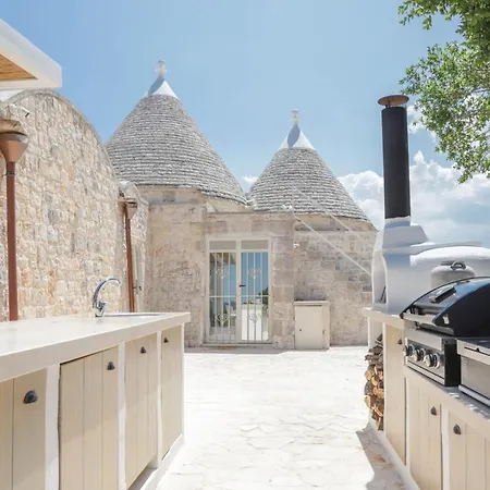 Trulli & Dimore - Trulli Linda Villa Locorotondo