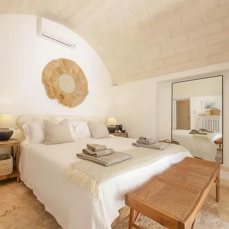 Trulli & Dimore - Trulli Linda Villa Locorotondo